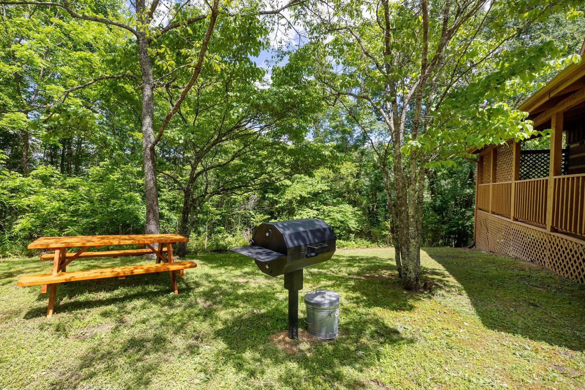 Villa Yoli Bear Hideaway à Sevierville Extérieur photo